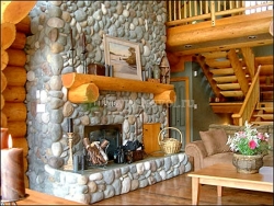 Интерьер дома из дерева